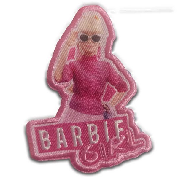 Parches Ropa Mattel – Trend – Style – Tendencia – Moda – Parche Bordado Ropa – (licencia oficial) – Barbie World – Barbie Girl – Niñas – Muñecas – 6,6 x 8,6 cm. - Moda The Happy Patch