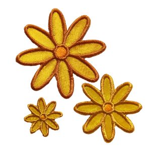 Parches Ropa Pack – (3 Parches Bordados) – Exclusivo – Flores – Flor Amarilla & Dorado – Plantas – Hippie – Flowers – Grande 5,0 x 5,0 cm. – Mediana 3,5 x 3,5 cm. – Pequeña 2,0 x 2,0 cm. – Moda The Happy Patch