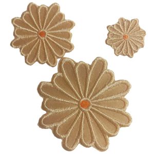 Parches Ropa Pack – (3 Parches Bordados) – Exclusivo – Flores – Flor Naranja & Amarillo – Plantas – Hippie – Flowers – Grande 5,0 x 5,0 cm. – Mediana 3,5 x 3,5 cm. – Pequeña 2,0 x 2,0 cm. – Moda The Happy Patch