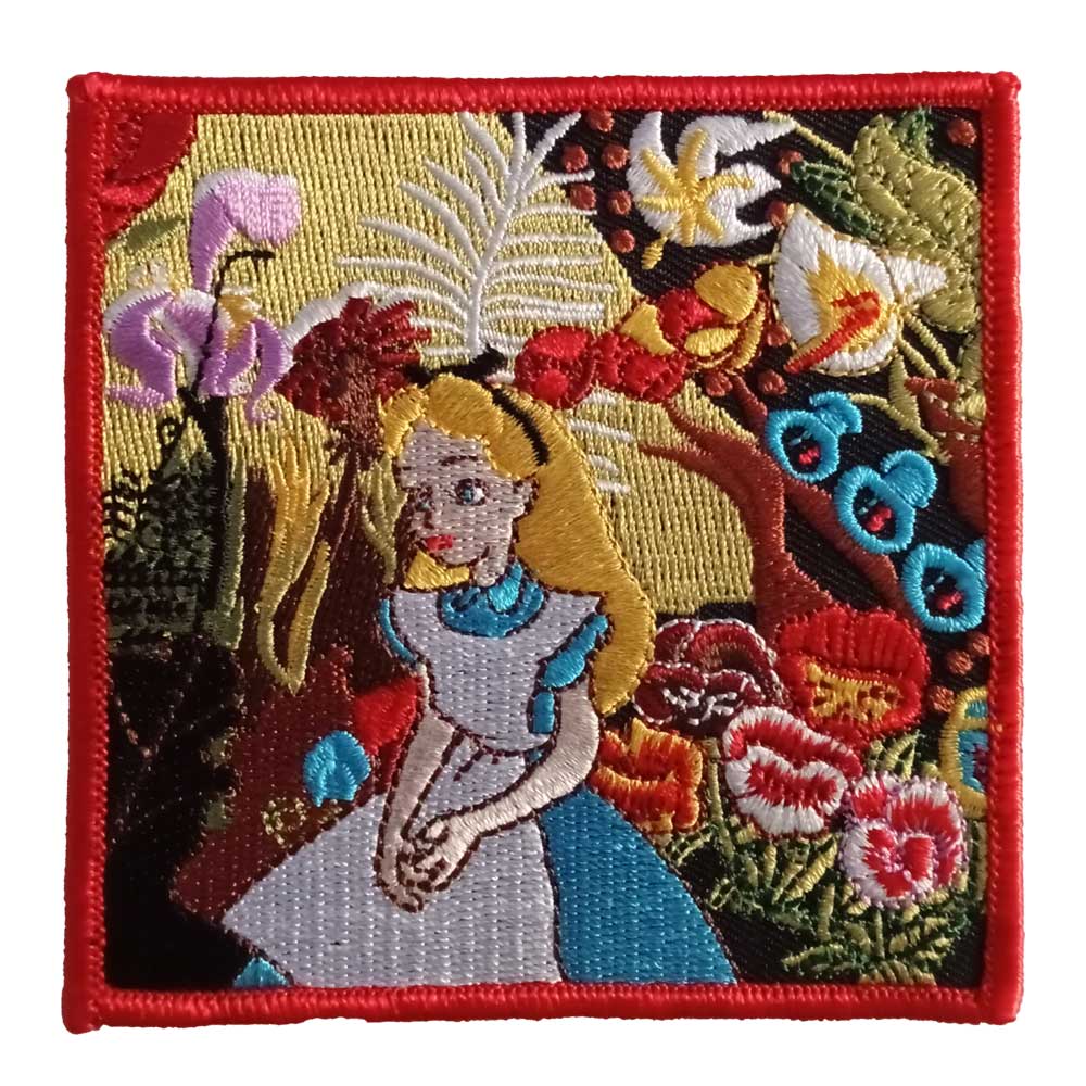 bo-p-dis-0167-parche-bordado-luxury-disney-classic-films-alicia-pais-maravillas-alicia-en-jardin-90x90mm