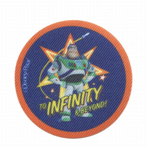 Parches Ropa Disney – Pixar – Parche Impreso Ropa – (licencia oficial) – Toy Story – Buzz LightYear – Juguetes – Juegos – Aventuras – Aventurer@s – Futuristas – Héroes – 6,5 x 6,5 cm. - Moda The Happy Patch