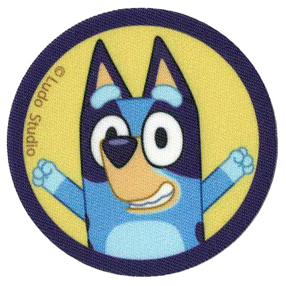 Parches Ropa Bluey – Parche Impreso Ropa – Animales – (licencia oficial) – Perrita Bluey – Mascota – Perro Pastor Granadero Australiano – Blue Heeler – 6,5 x 6,5 cm. - Moda The Happy Patch