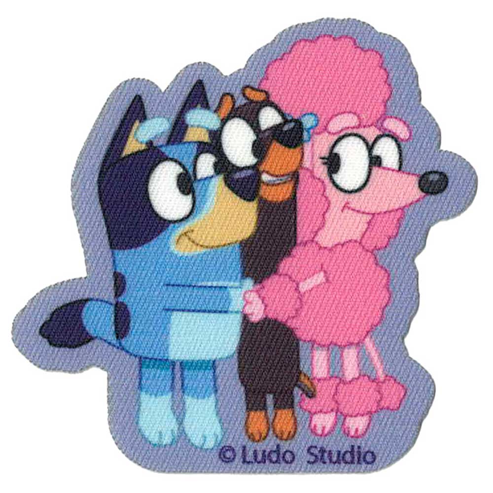 Parches Ropa Bluey – Parche Impreso Ropa – Animales – (licencia oficial) – Perrita Bluey & Friends – Bluey & Coco & Snickers – Mascota – Perro Pastor Granadero Australiano – Blue Heeler – Perro Salchicha – Caniche Marilyn – Amig@s – Amistad – 6,7 x 6,8 cm. - Moda The Happy Patch