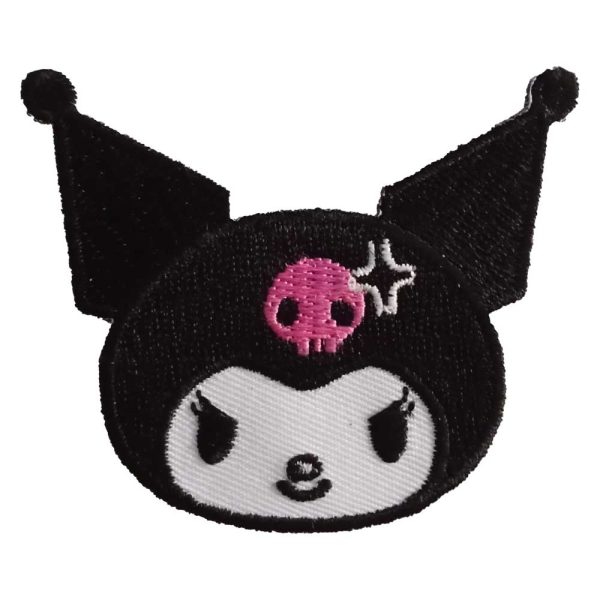 Parches Ropa Sanrio – Parche Bordado Ropa – (licencia oficial) – Animales – Kuromi – Conejita con Capucha – Conejo – Tomboy Style – Tendencia Gothic – 6,0 x 4,5 cm. – Moda The Happy Patch