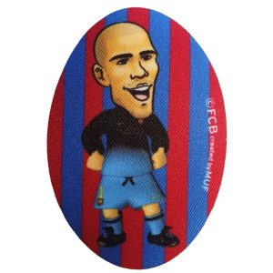 Parches Ropa Fútbol Deportes – Parche Impreso Ropa – (licencia oficial) – Barça Cartoons – Fútbol Club Barcelona FCB – Jugadores Caricatura – Portero – Victor Valdés – Equipo más Premiado  – 11,0 x 8,0 cm. – Moda The Happy Patch